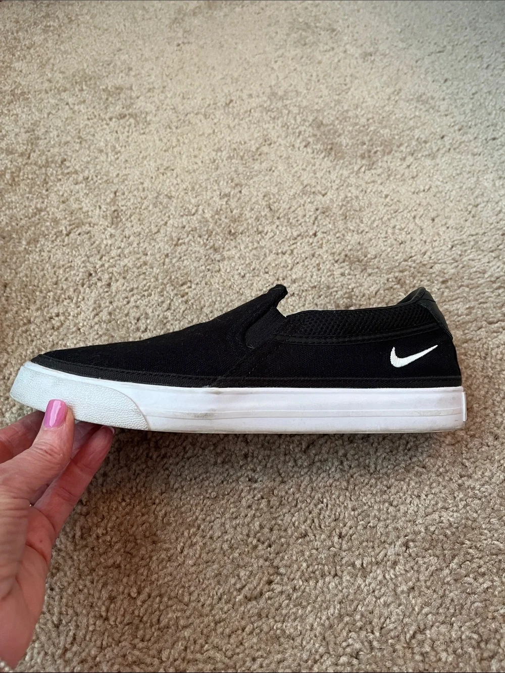 Nike Court Legacy Slip Ons